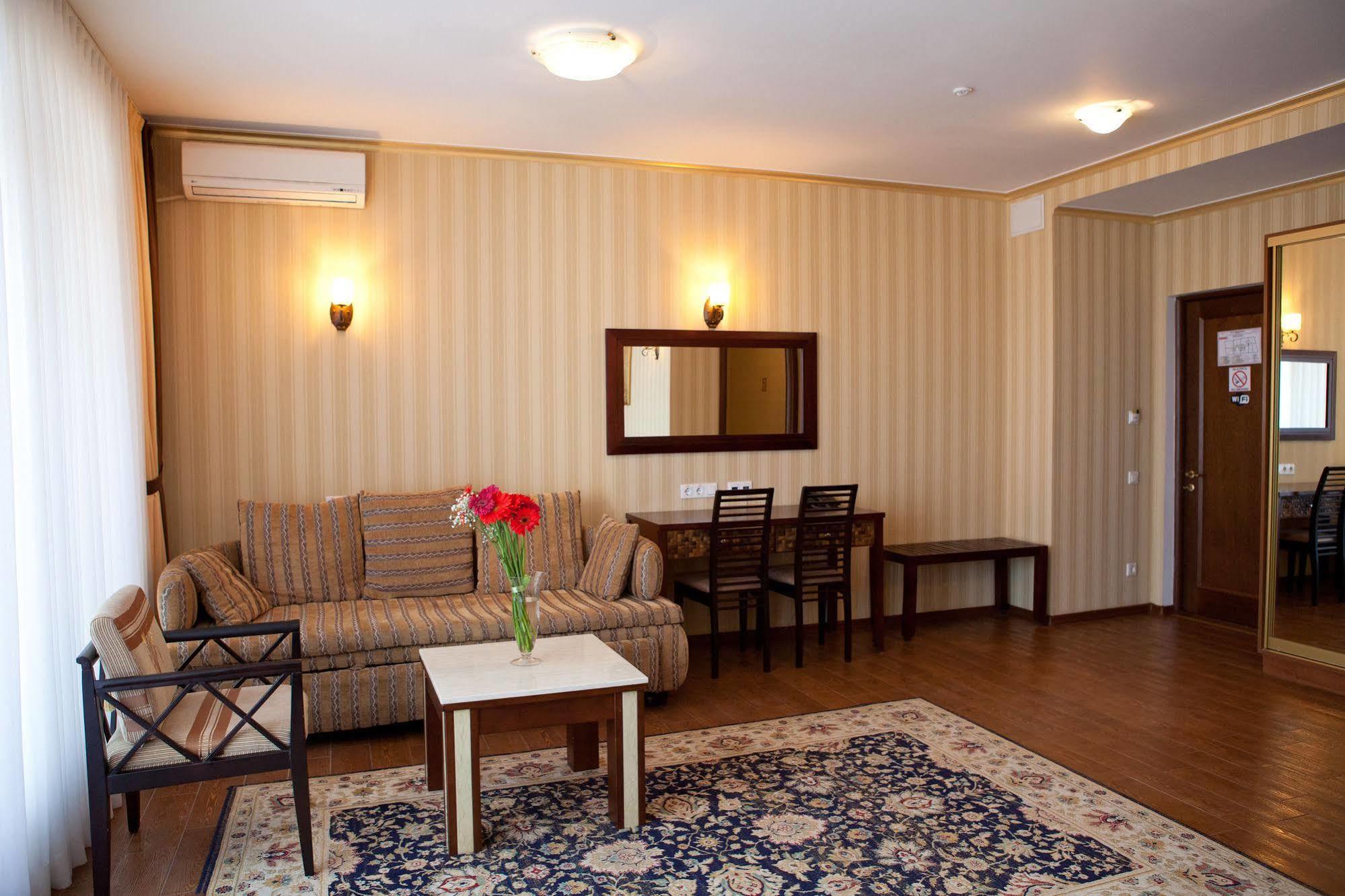 Villa Panama Odessa Ngoại thất bức ảnh