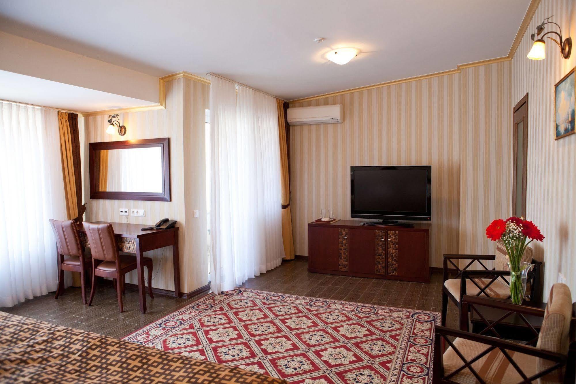 Villa Panama Odessa Ngoại thất bức ảnh